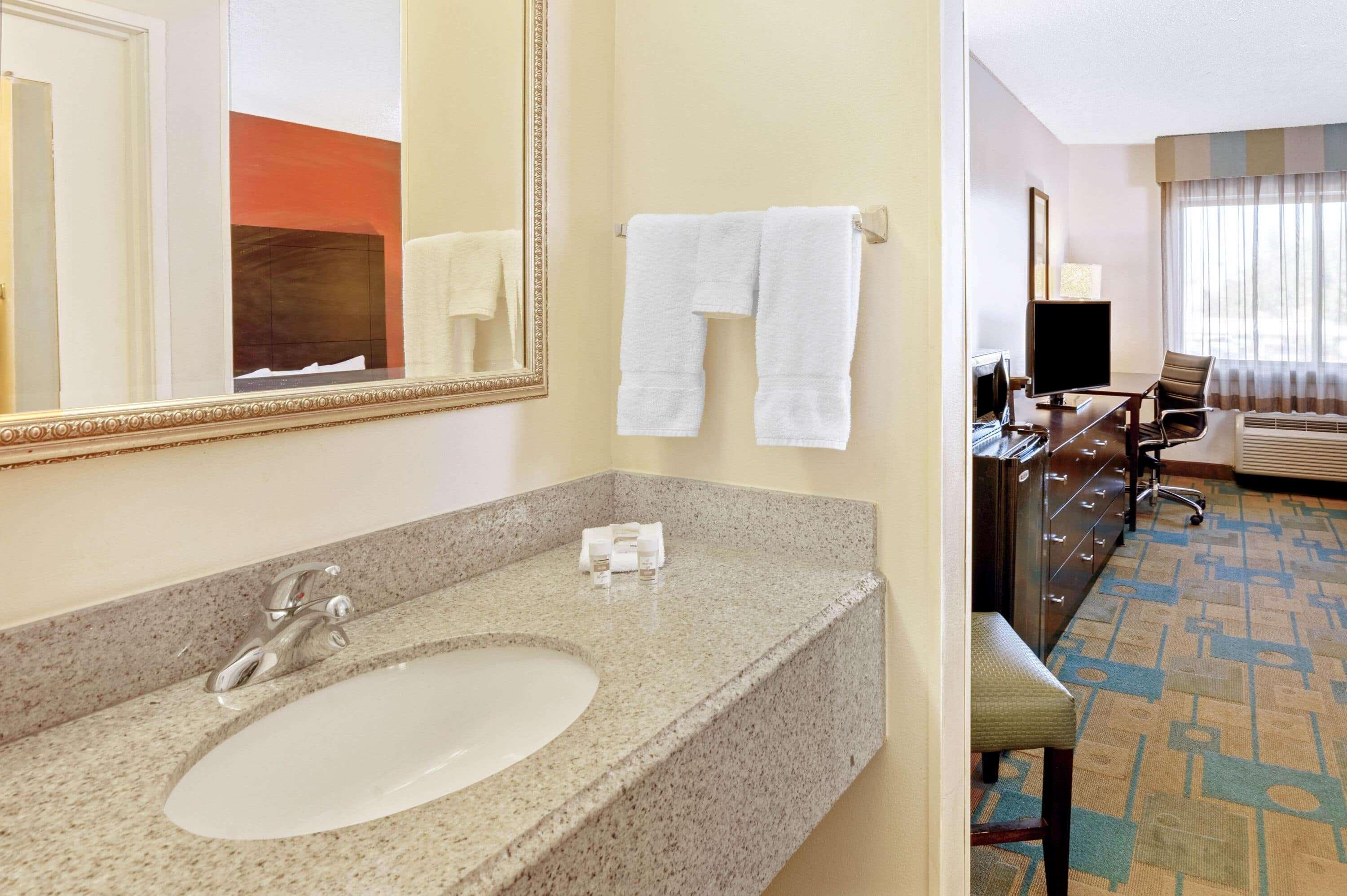 La Quinta By Wyndham Houston Nw Brookhollow Zewnętrze zdjęcie